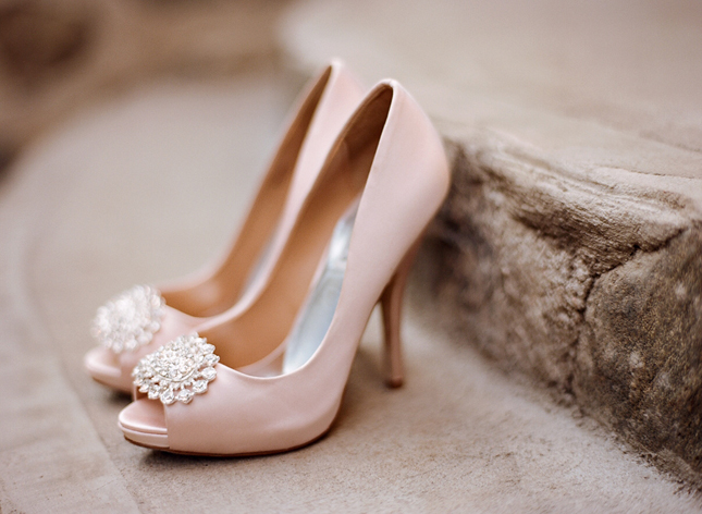 Guide for a spring wedding wedding shoes badgley mischka 24 Guide for a spring wedding