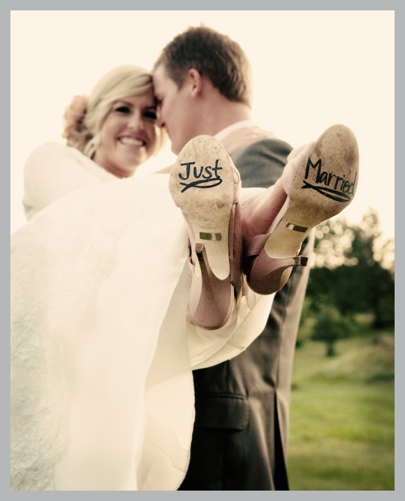 The secret behind carrying the groom to his bride on their wedding day? groom carrying bride The secret behind carrying the groom to his bride on their wedding day?